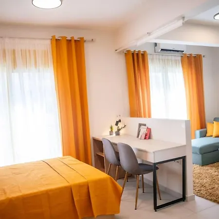 Brand-new Modern Next To One Outlet Mall Apartment